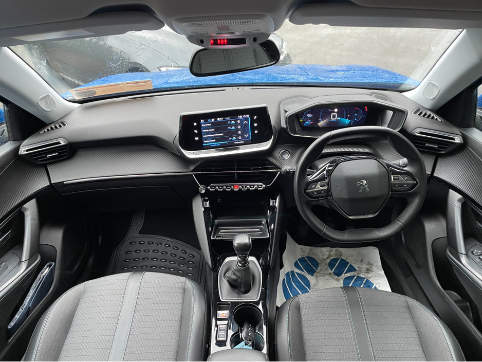 2021 Peugeot 2008 ALLURE 1.2 100 5DR LOW KMS. AS NEW! €17,995