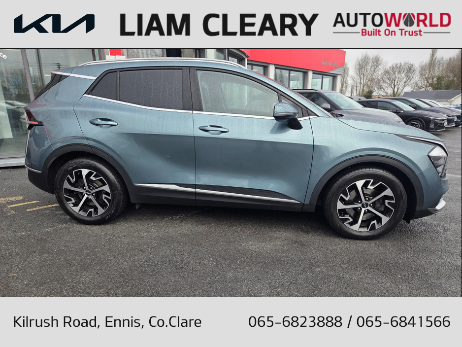 2024 Kia Sportage - image 3