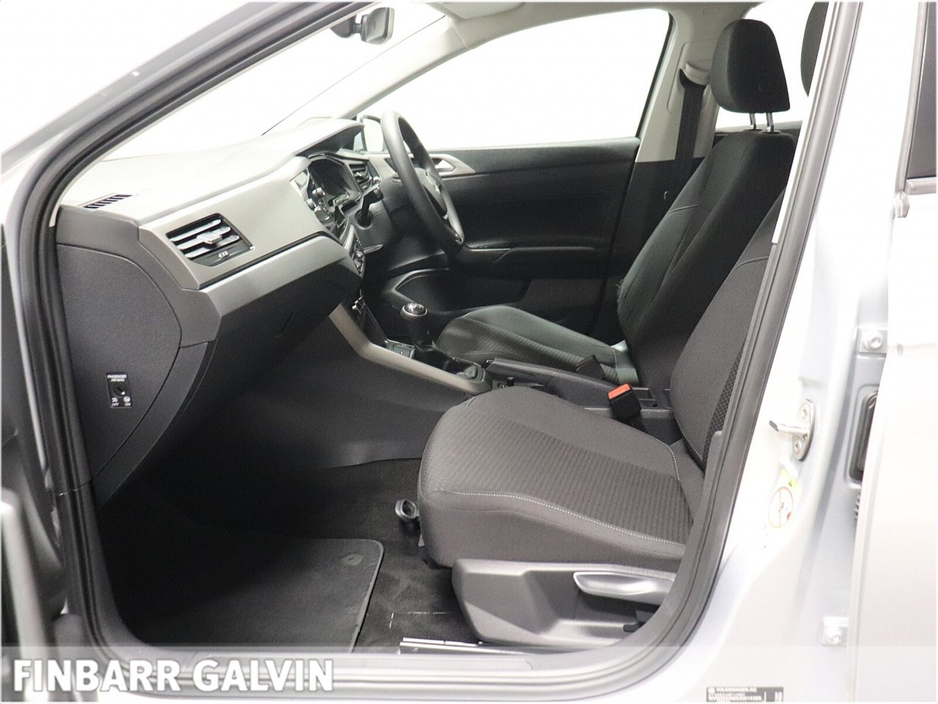 2018 Volkswagen Polo - image 10