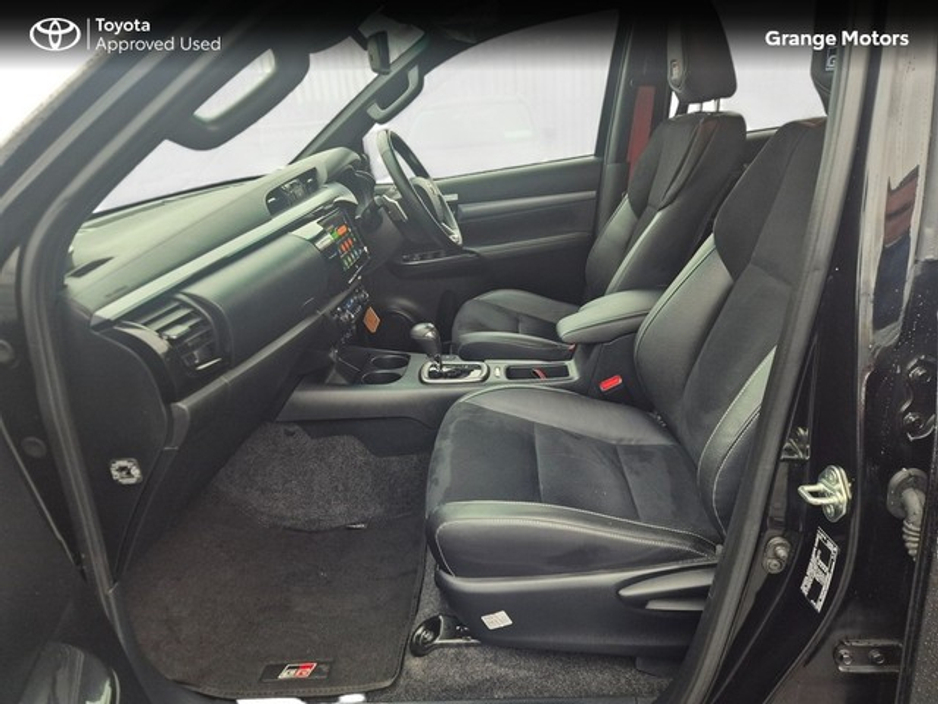 2025 Toyota Hilux 2.8 GR SPORT II CREWCAB €66,950