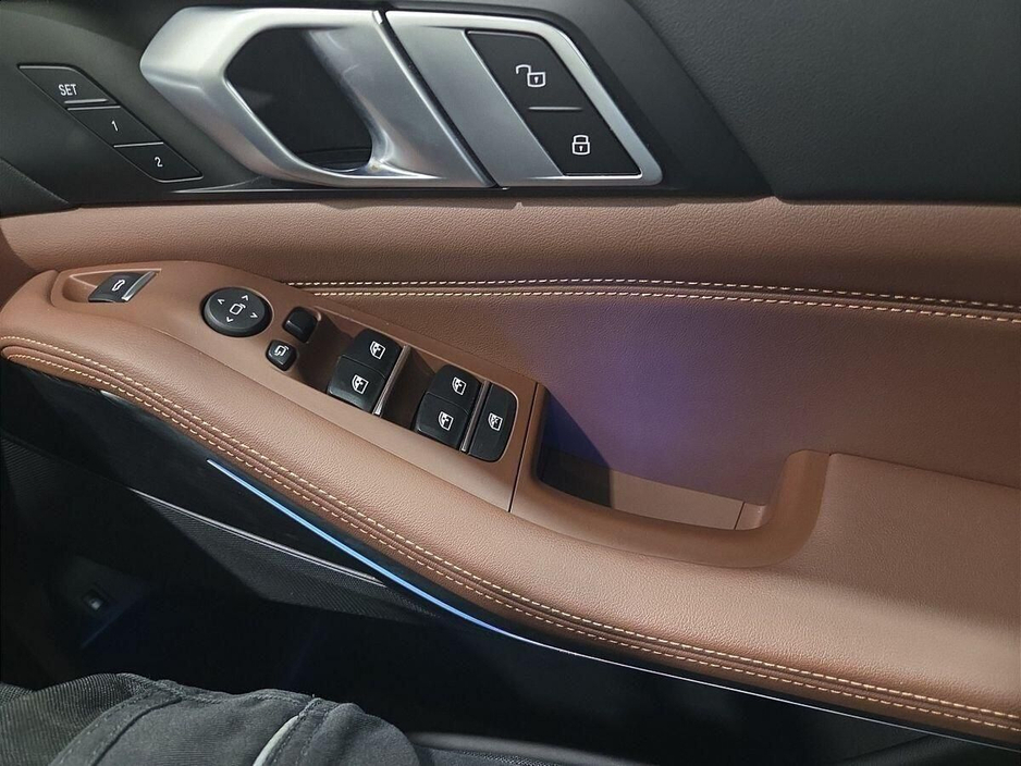 2023 BMW X5 - image 23