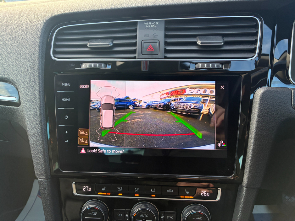 2020 Volkswagen Golf ( 202 REG 1.4 TSI LEATHER LEATHER SEATS VIRTUAL CLOCKS  SAT NAV  LEATHER  SEATS - VIRTUAL CLOCKS -REVERSE CAMERA - NAVIGATION - CARPLAY - ANDROID AUTO- BLIND SPOT REAR TRAFFIC ASSIST - DISCOVER PRO €22,950