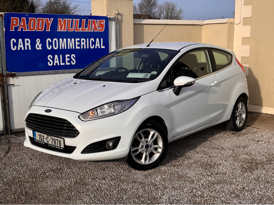 2015 Ford Fiesta 1.25 ZETEC 82PS €8,950