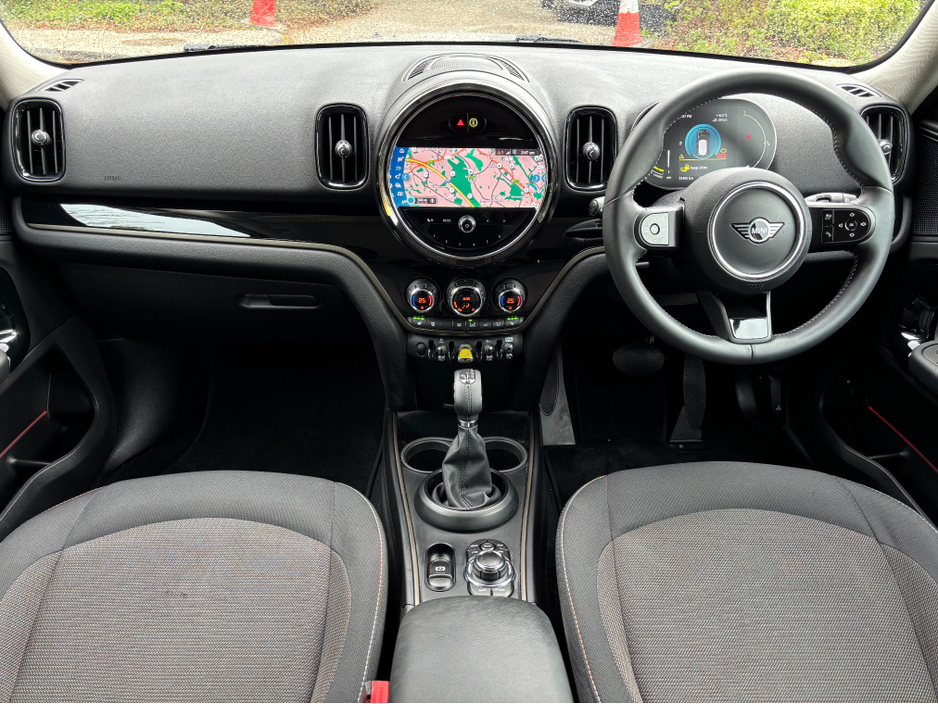 2023 MINI Countryman - image 11