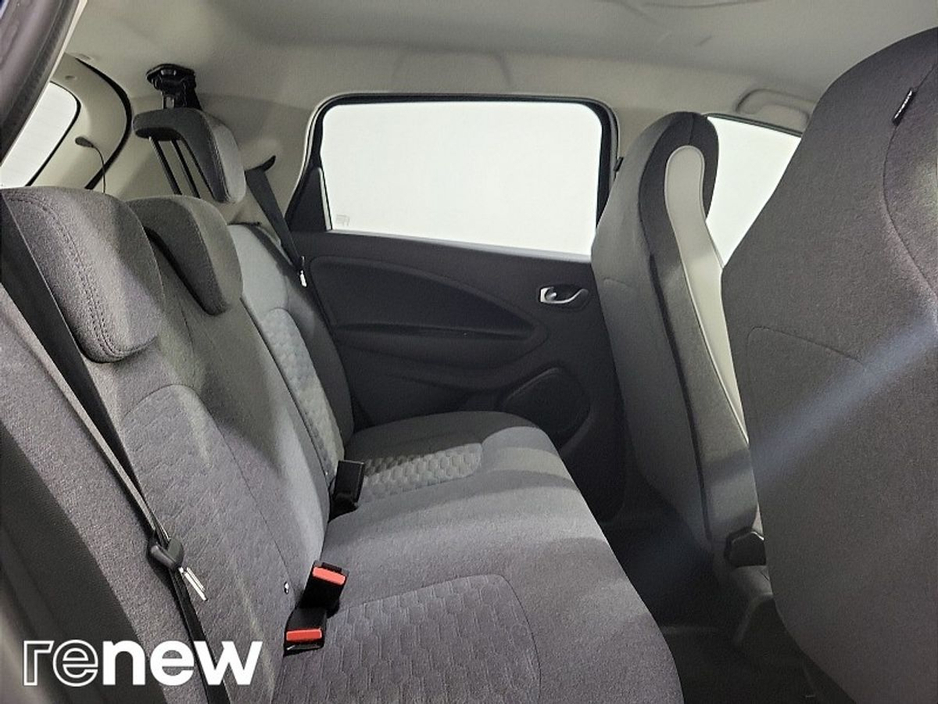 2022 Renault Zoe "Automatic" "Electric Vehicle" "Parking Sensors" "50KW Battery" Sat Nav" "Touch Screen Dispplay" €13,995