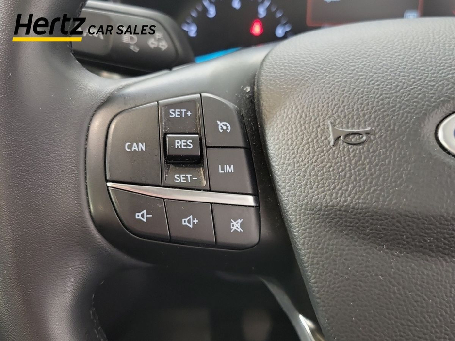 2023 Ford Focus - image 23