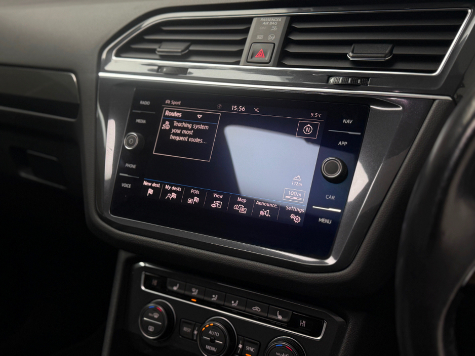 2020 Volkswagen Tiguan Allspace R-LINE 2.0TDI 150HP 7 SEATER *PAN ROOF* €32,990