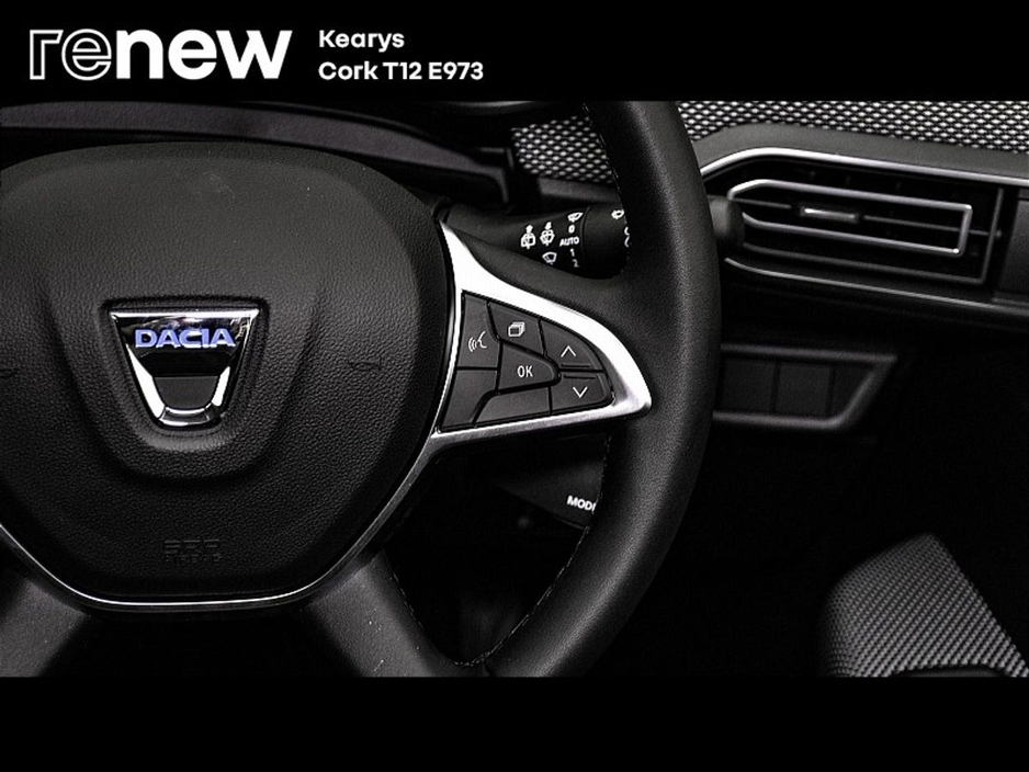 2023 Dacia Jogger - image 18