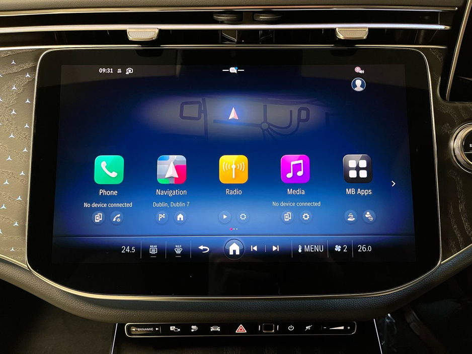 2026 Mercedes-Benz E Class 300e AMG - 19 Inch Alloys - Reversing Camera - Ambient Lighting - Sat Nav - Climate Control - Electric Heated Memory Seats - Keyless Start - Apple CarPlay/Android Auto €87,226