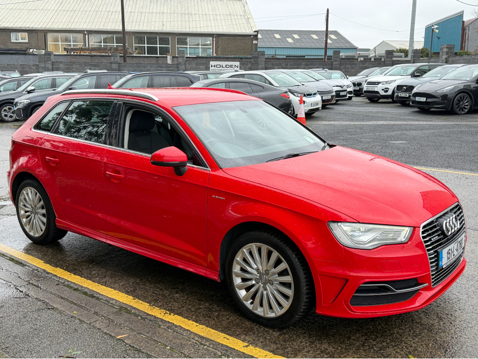 2015 Audi A3 E-TRON..Bang&Olufsen..2 Keys €11,900