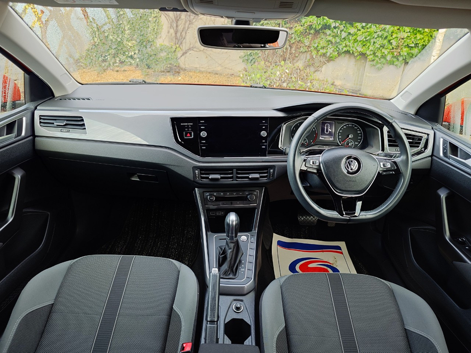 2018 Volkswagen Polo - image 9