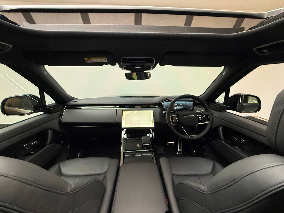 2026 Land Rover Range Rover Sport - image 11