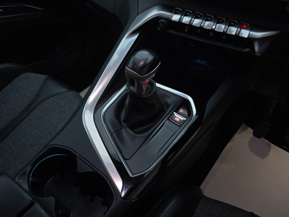 2020 Peugeot 5008 1.5 BlueHDi 130bhp Allure €24,950