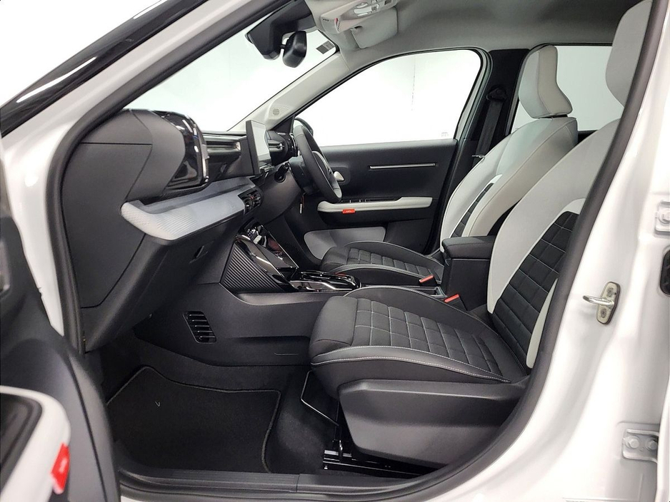 2026 Citroen C3 - image 6