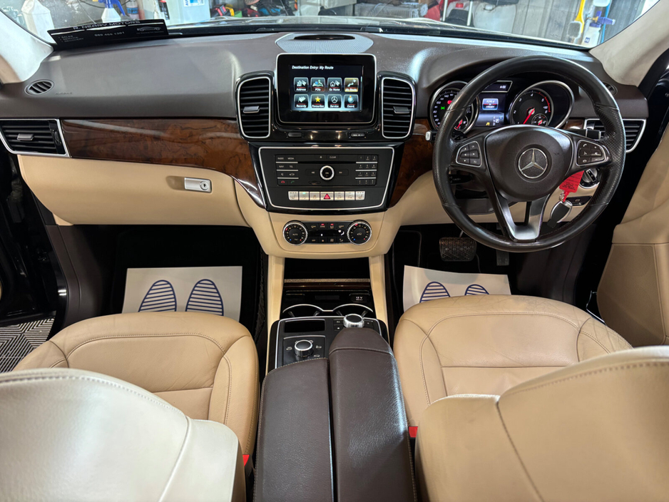 2018 Mercedes-Benz GLE Class - image 16