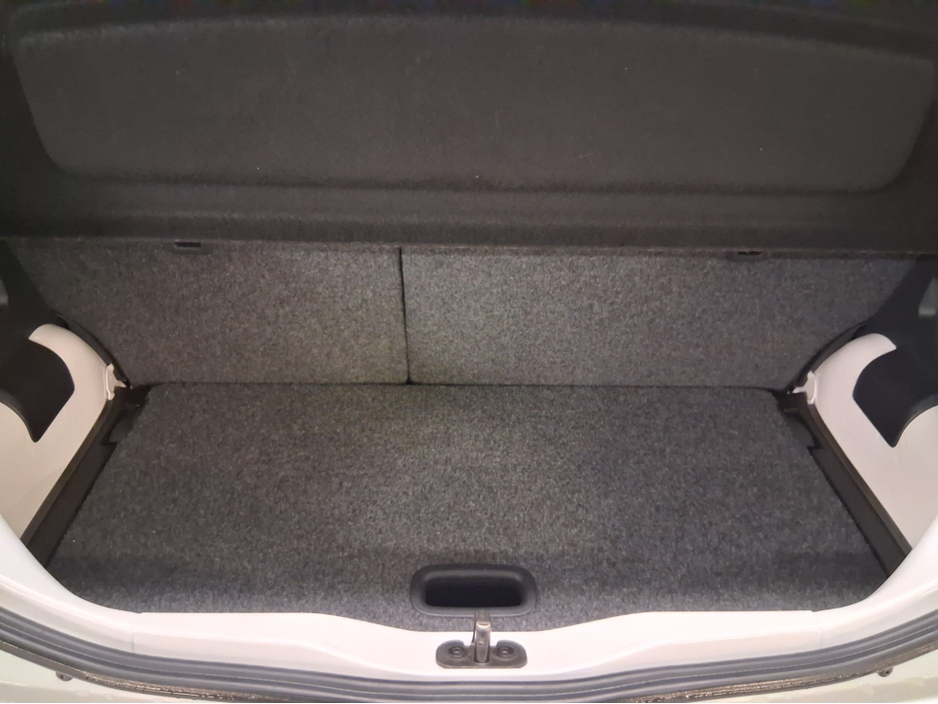 2014 Volkswagen up! **AUTO - LOW KLMS** €7,888