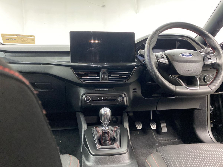 2024 Ford Focus - image 7