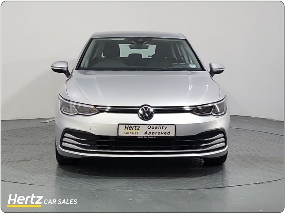 2024 Volkswagen Golf LIFE 110HP Petrol Manual €24,995