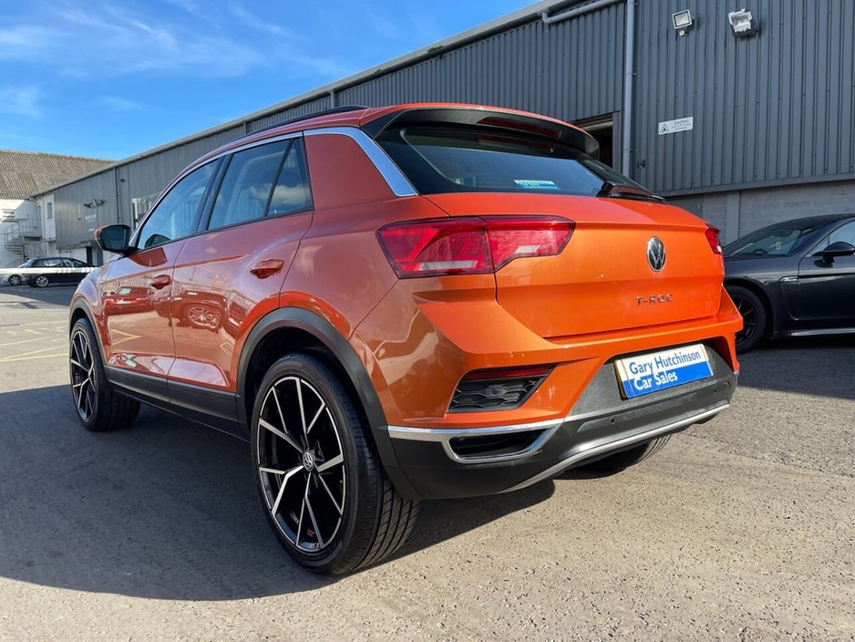 2020 Volkswagen T-Roc - image 16