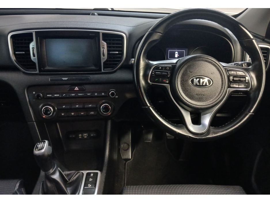 2017 Kia Sportage - image 4