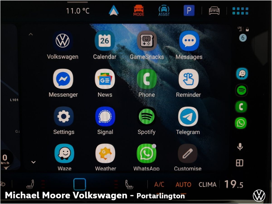 2026 Volkswagen T-Roc - image 18