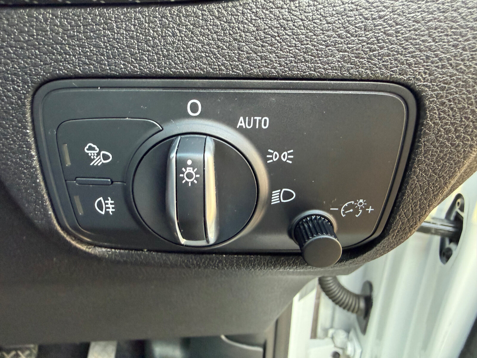 2020 Audi Q2 - image 22