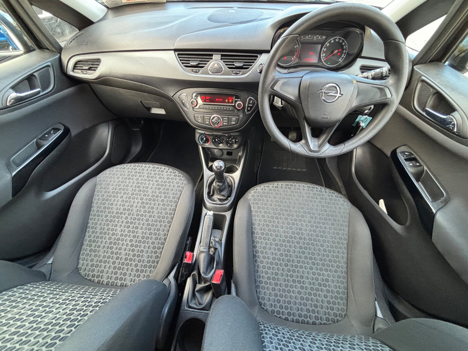 2015 Opel Corsa - image 17