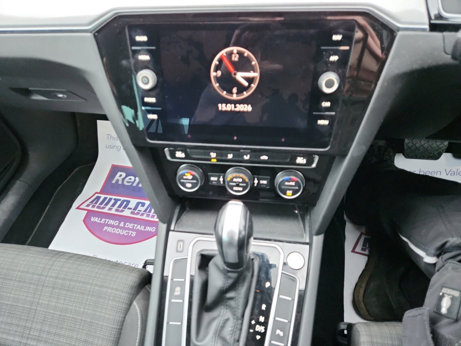 2020 Volkswagen Passat 1.6 TDI 120HP Business DSG €18,900