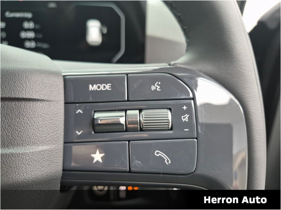 2026 Kia EV5 - image 11