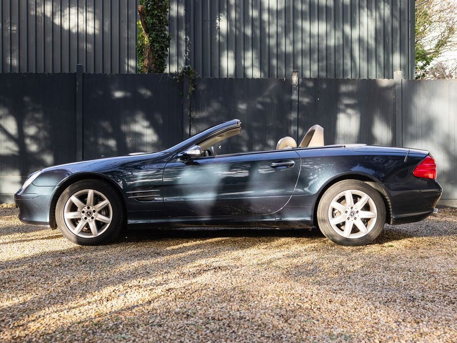 2003 Mercedes-Benz SL Class - image 33