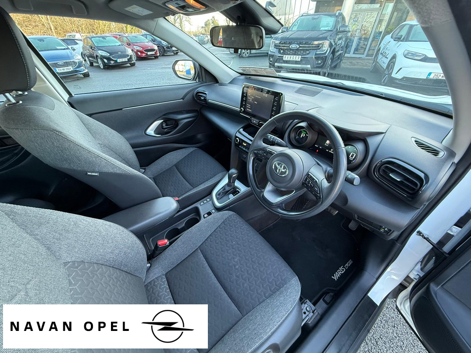 2023 Toyota Yaris Cross Cross Luna 1.5 Hybrid €26,950