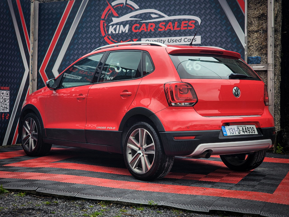 2013 Volkswagen Polo - image 13