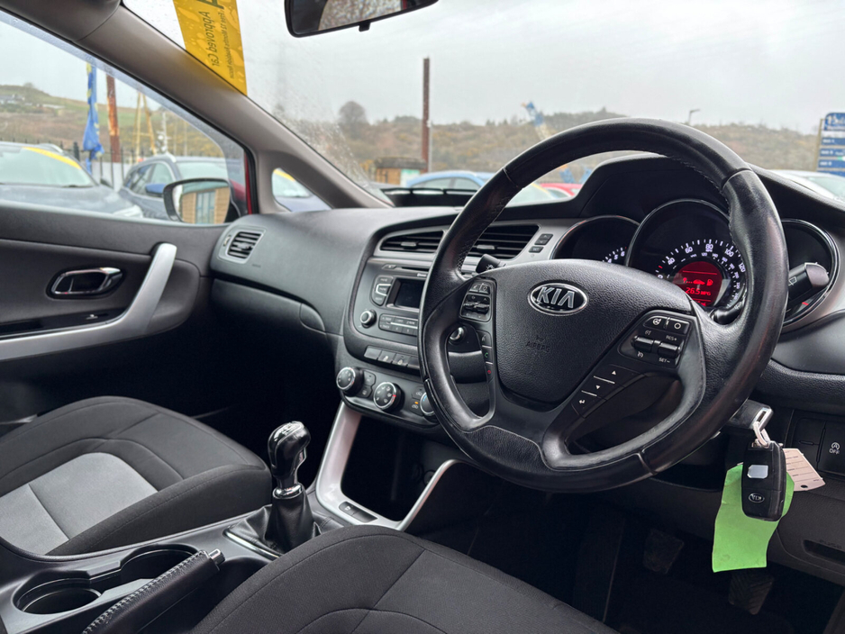 2014 Kia Ceed - image 7