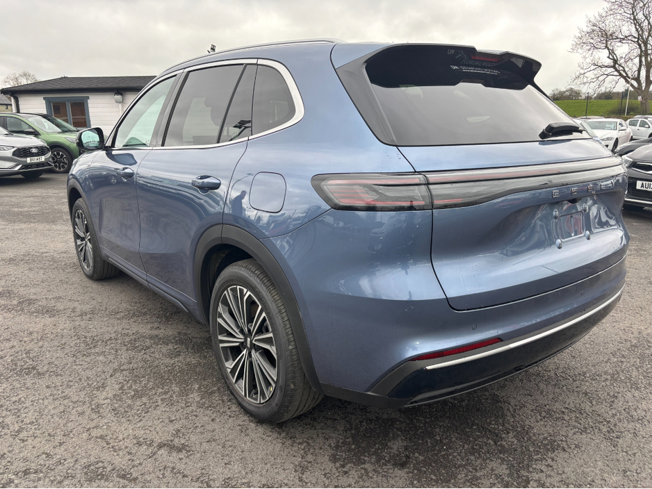 2026 Geely Starray - image 2