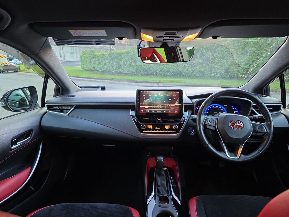 2019 Toyota Corolla 1.8 Hybrid Aura Hatchback €17,950