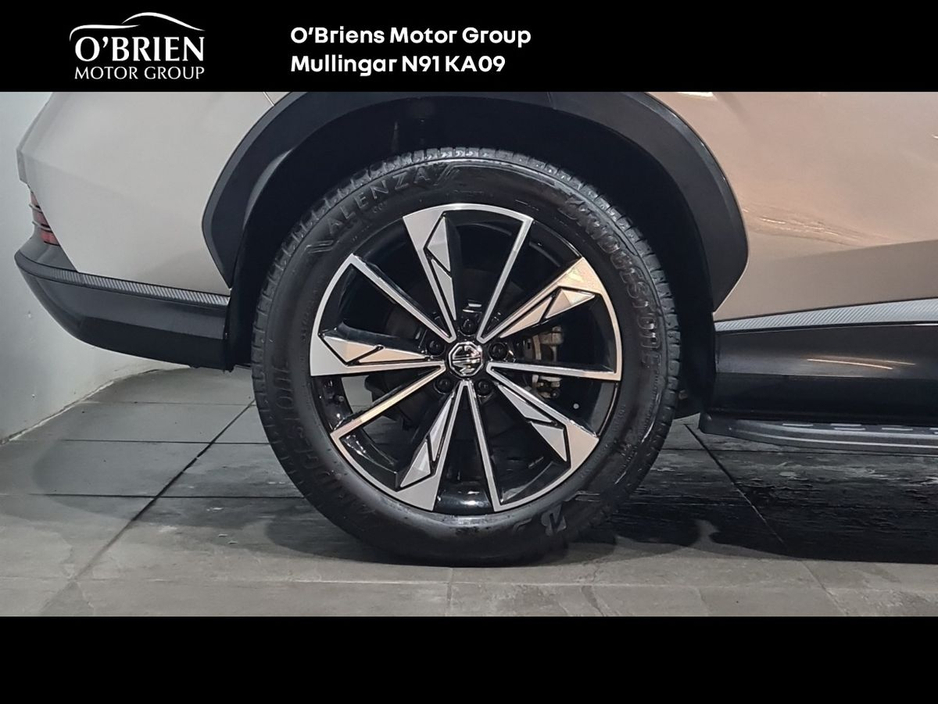 2025 MG HS Plug-in Hybrid EV 2WD Auto Exclusive €40,900