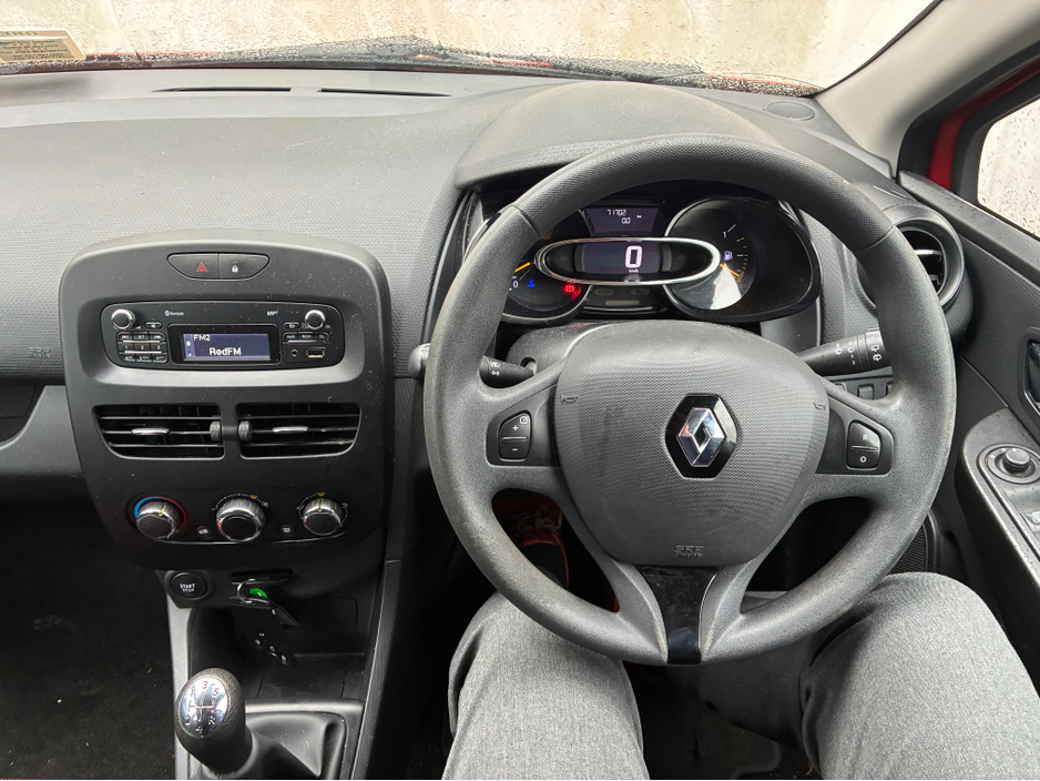 2014 Renault Clio IV EXPRESSION TCE 90 4DR €7,900