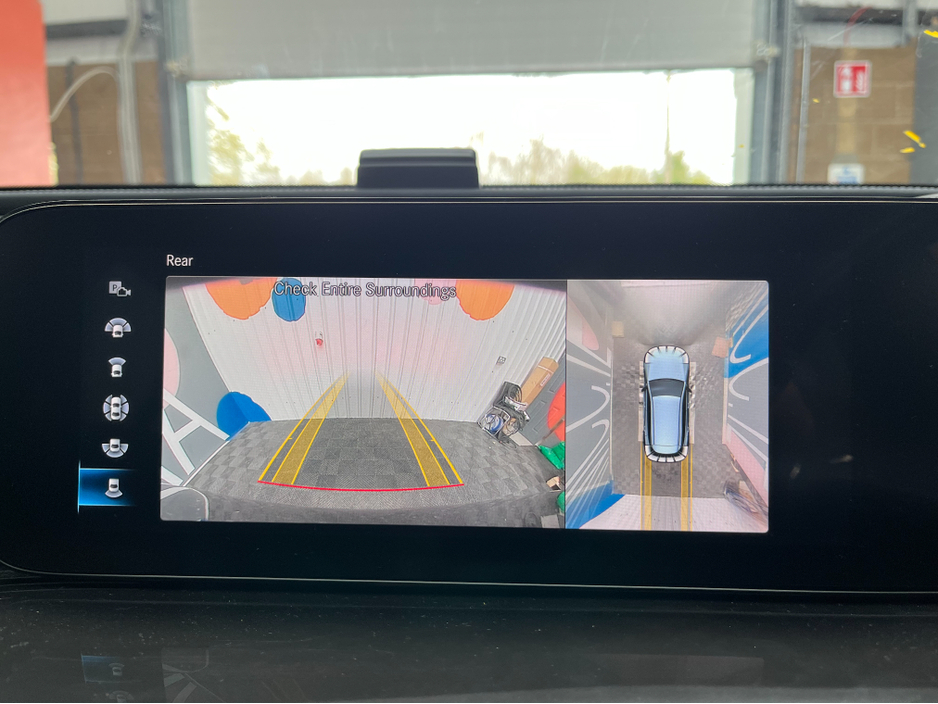 2021 Mercedes-Benz EQC - image 26