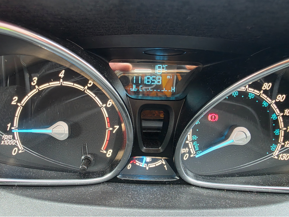 2016 Ford Fiesta - image 12