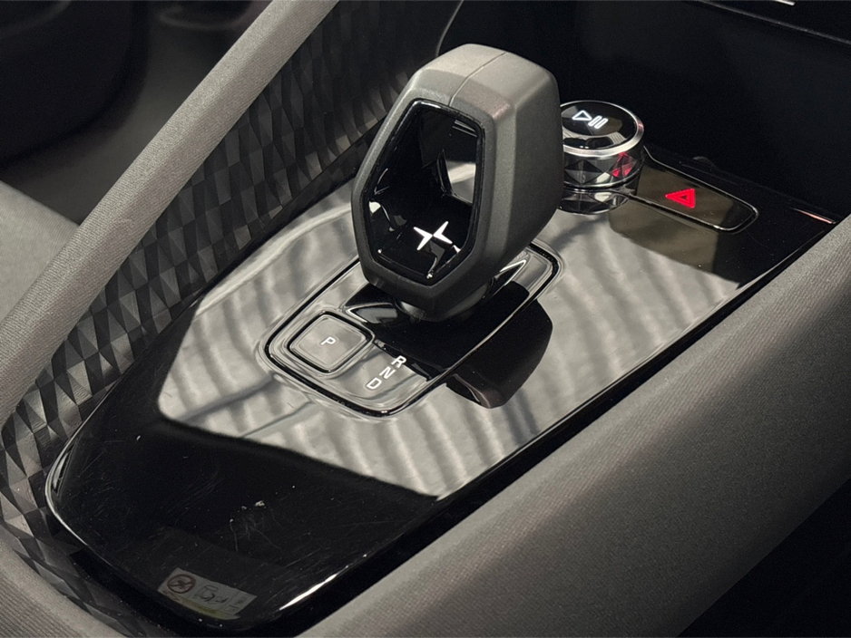 2023 Polestar 2 - image 16