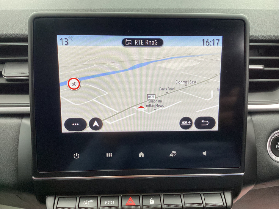 2022 Renault Captur - image 13