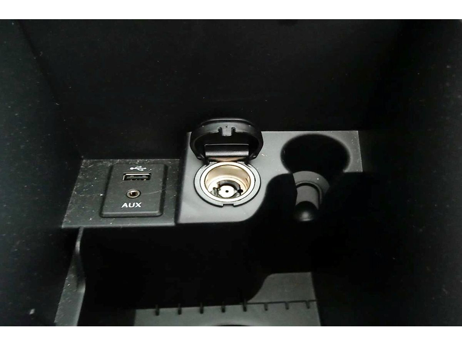 2019 Nissan Qashqai - image 24