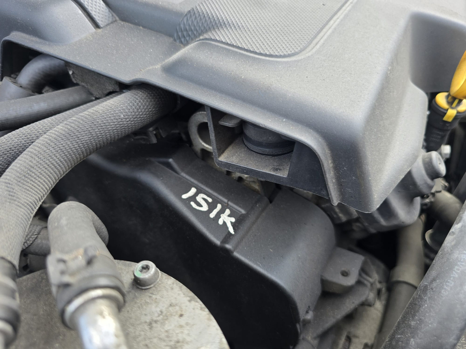 2016 Volkswagen Passat - image 21