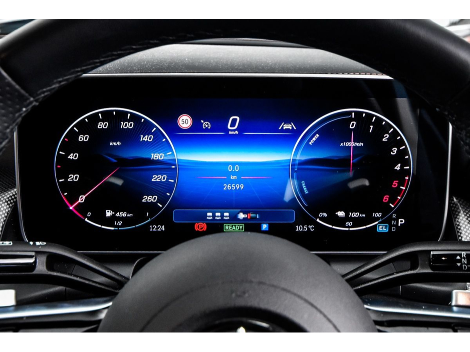 2025 Mercedes-Benz GLC Class - image 16