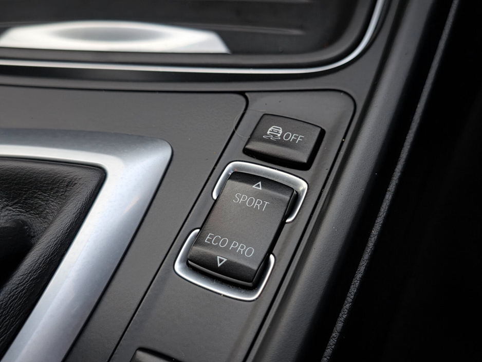 2015 BMW 4 Series - image 26