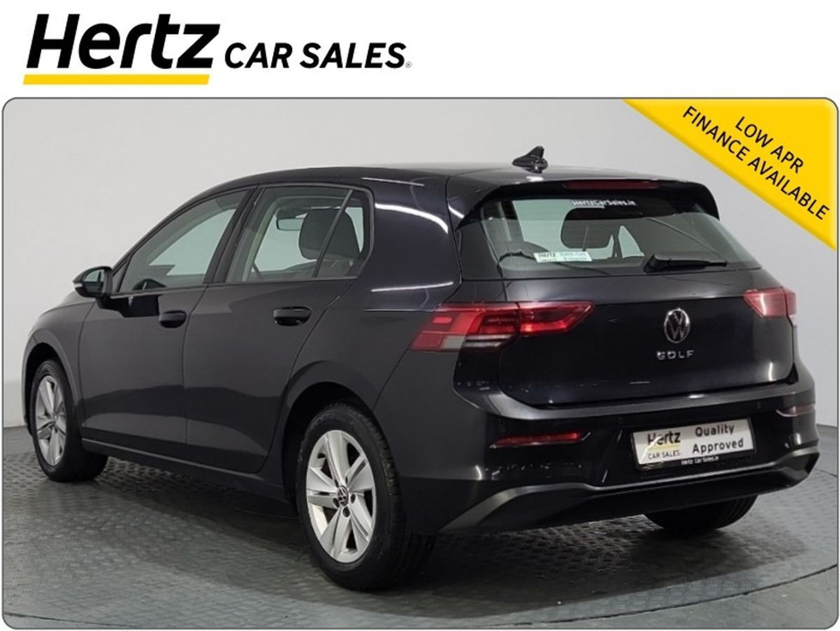 2024 Volkswagen Golf LIFE 110HP Petrol Manual €25,995