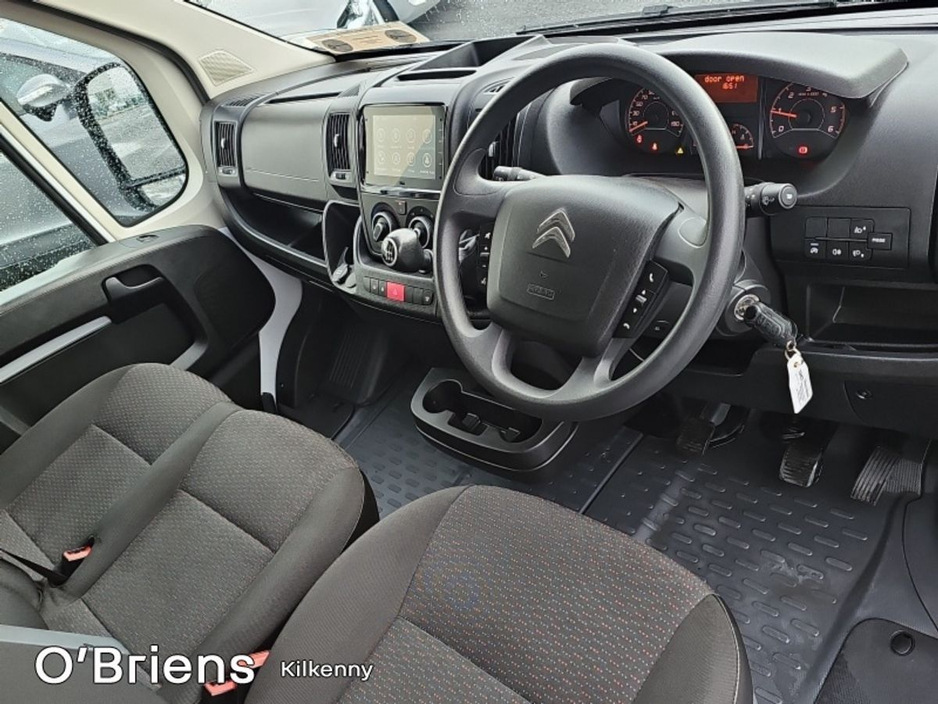 2023 Citroen Relay - image 5