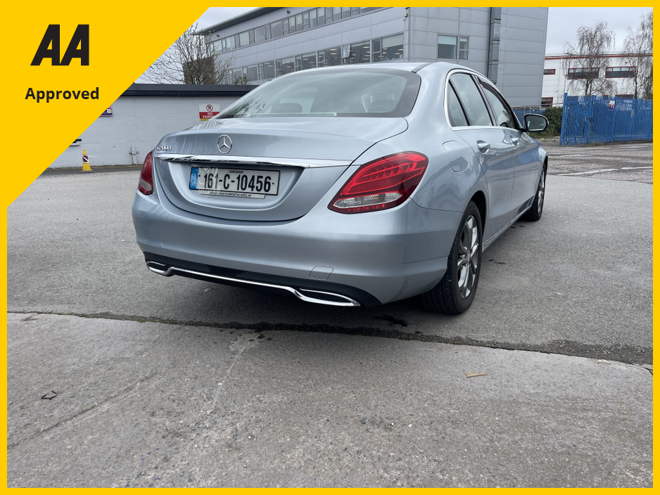 2016 Mercedes-Benz C Class - image 9