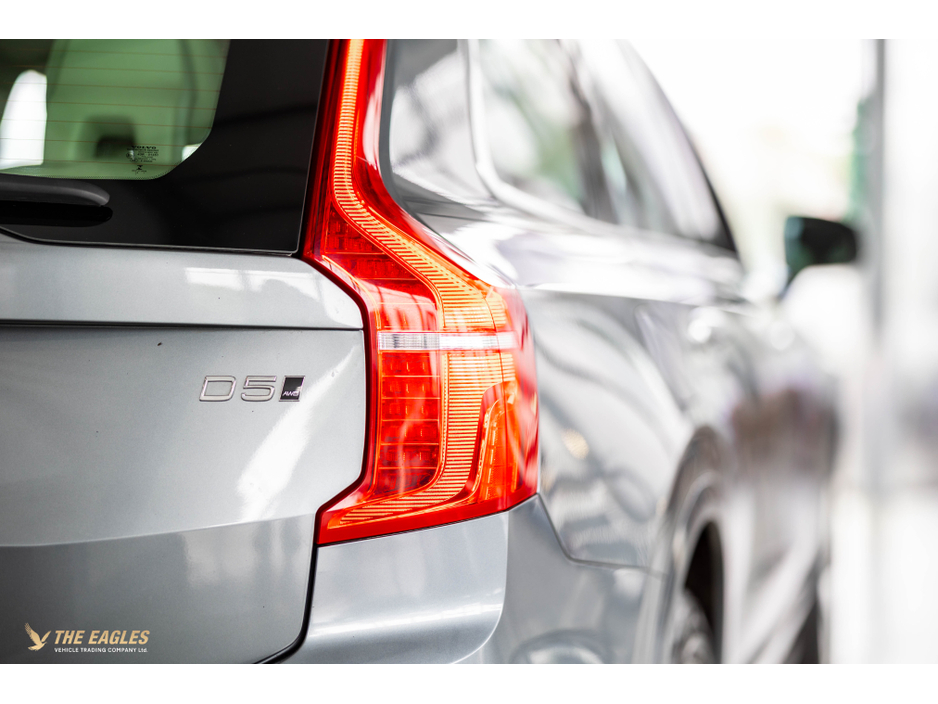 2019 Volvo XC90 - image 15