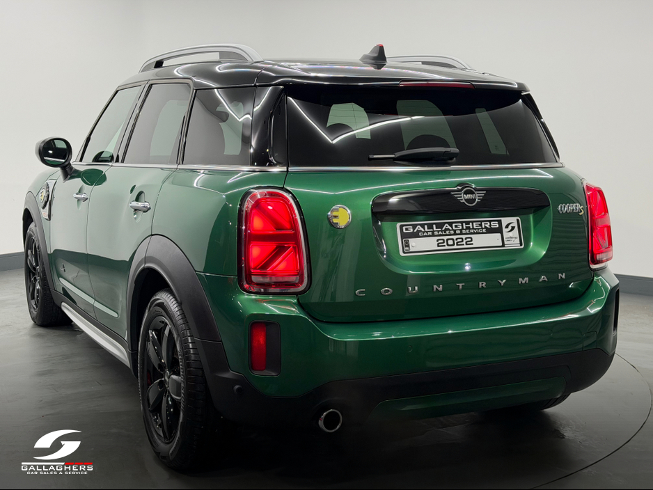 2022 MINI Countryman (221) COUNTRYMAN E ALL4 CLA CLASSIC €32,995